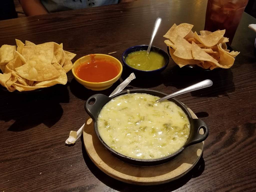 L & J Cafe | restaurant | 3622 E Missouri Ave, El Paso, TX 79903, USA | 9155668418 OR +1 915-566-8418