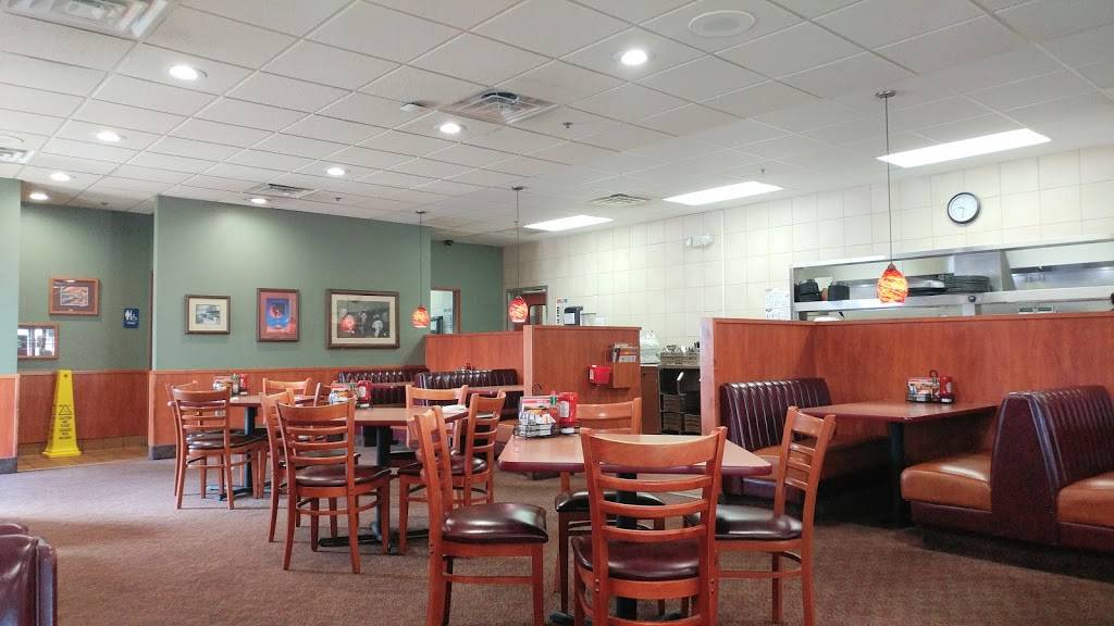 Dennys | restaurant | 23857 Clinton Keith Rd, Wildomar, CA 92595, USA | 9516007773 OR +1 951-600-7773