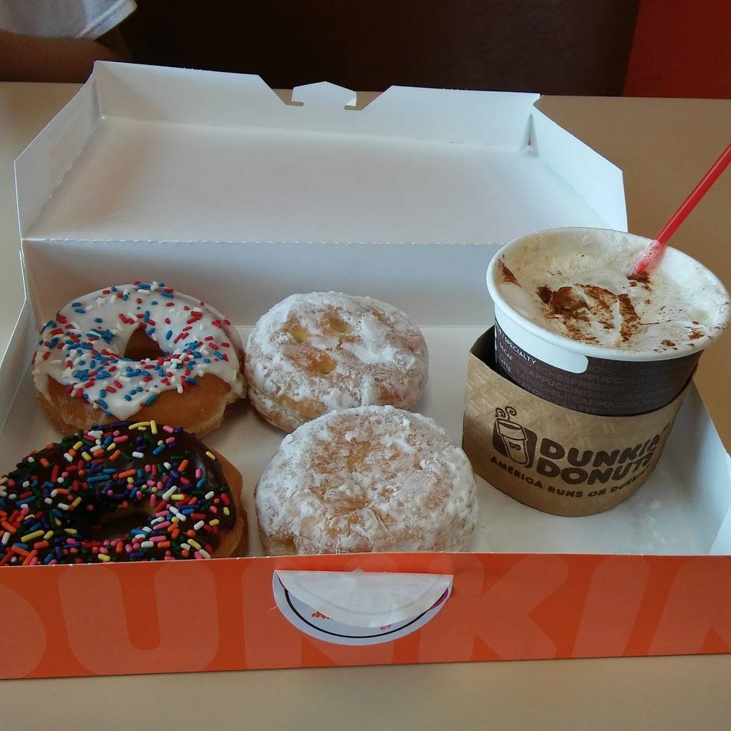 Dunkin | bakery | 13746 SW 56th St, Miami, FL 33175, USA | 3052902490 OR +1 305-290-2490