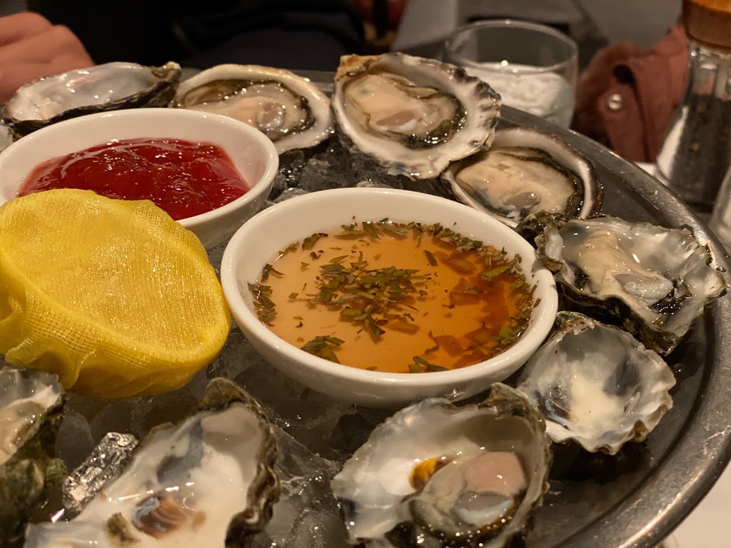 Dannys Steakhouse & Oyster Bar | restaurant | 13-46 127th St, College Point, NY 11356, USA | 7189611688 OR +1 718-961-1688