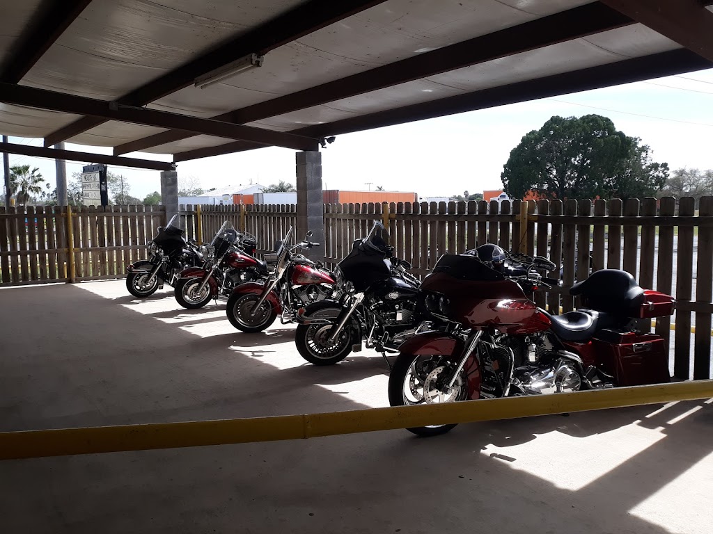 Mesquite Bar&Grill | restaurant | 3805 Old La Blanca Rd, Donna, TX 78537, USA | 9564642717 OR +1 956-464-2717