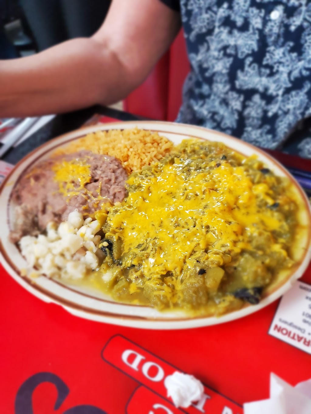 Genaros Cafe | restaurant | 600 W Hill Ave, Gallup, NM 87301, USA | 5058636761 OR +1 505-863-6761