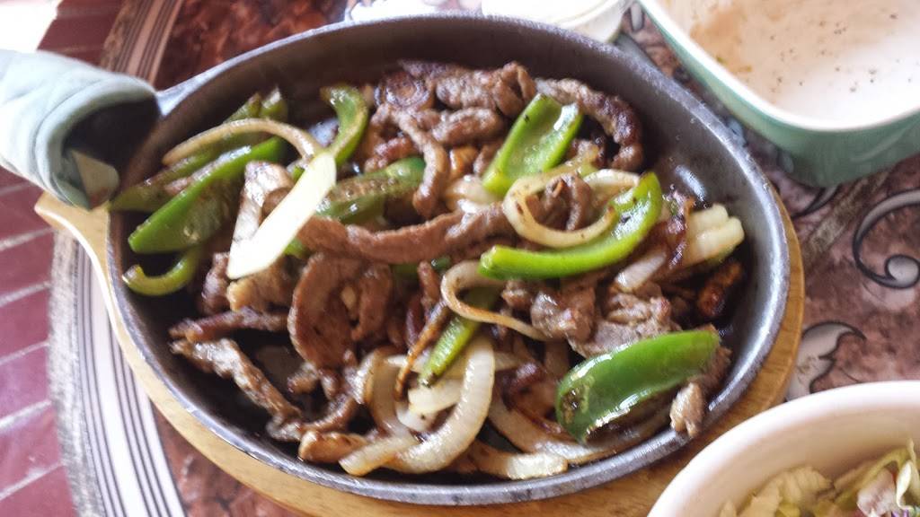 Rosies Cafe | restaurant | 300 N Main St, Las Cruces, NM 88001, USA | 5755261256 OR +1 575-526-1256