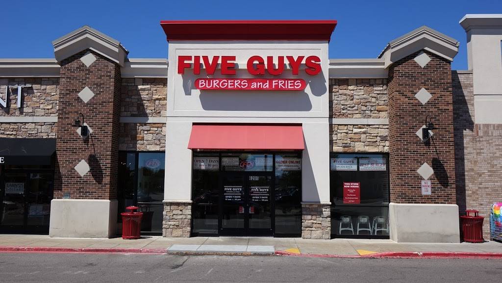 Five Guys | meal takeaway | 6286 S Westnedge Ave, Portage, MI 49002, USA | 2693243483 OR +1 269-324-3483
