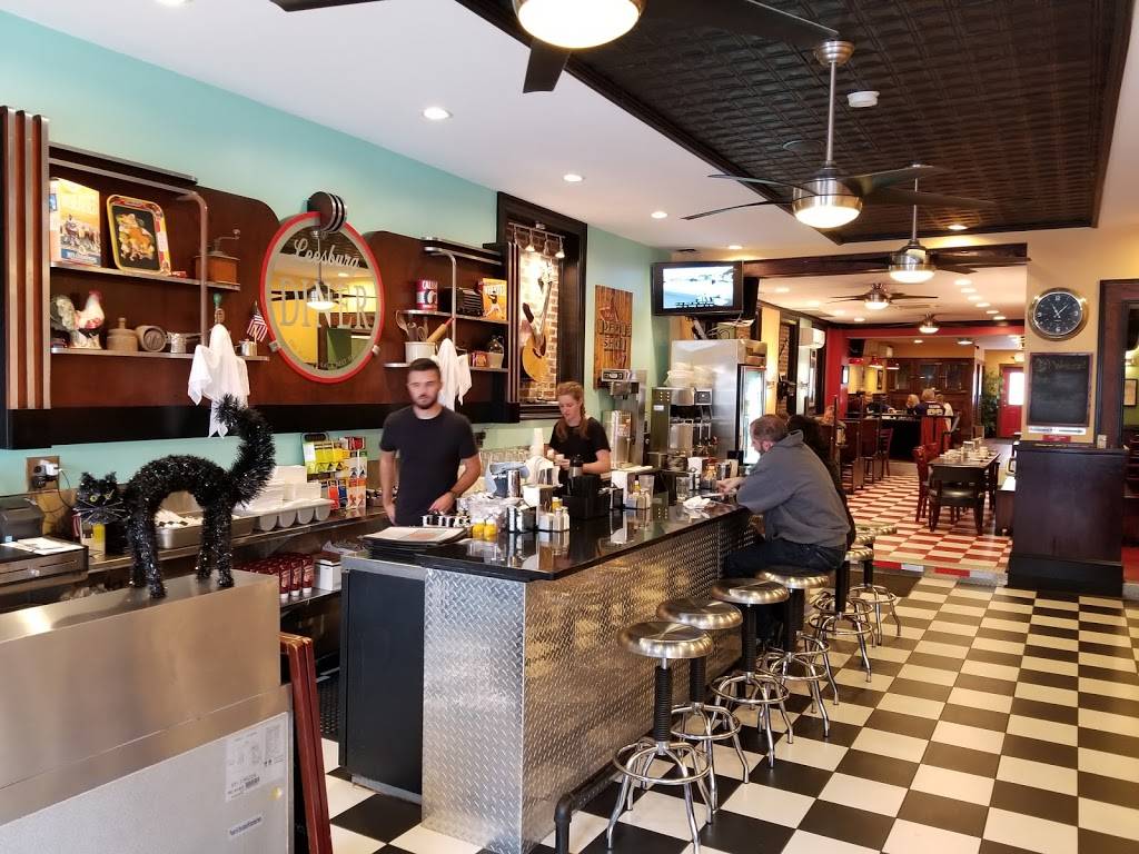 The Leesburg Diner | restaurant | 9 S King St, Leesburg, VA 20175, USA | 7037771800 OR +1 703-777-1800