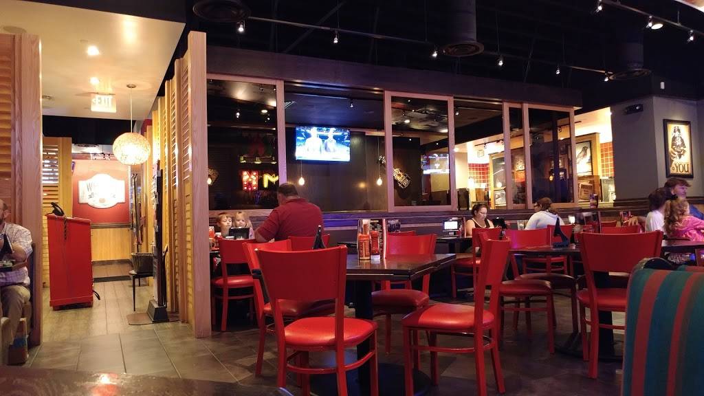Red Robin | restaurant | 1900 W New Haven Ave, Melbourne, FL 32904, USA | 3215579427 OR +1 321-557-9427