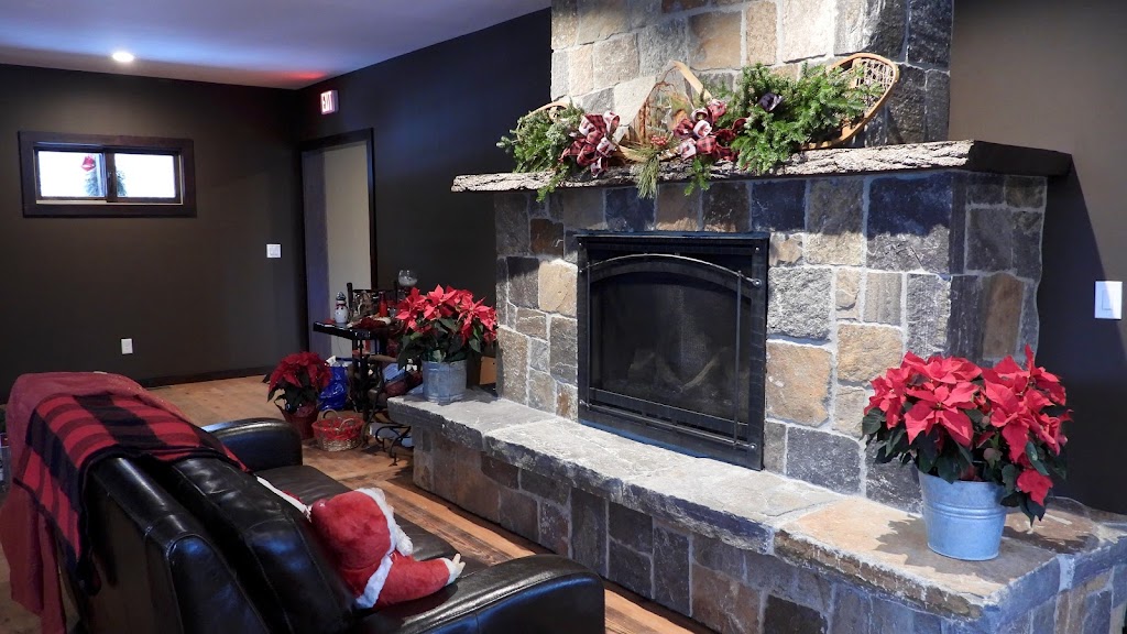 The Lake Harris Lodge | restaurant | 5410 NY-28N, Newcomb, NY 12852, USA | 5185828333 OR +1 518-582-8333