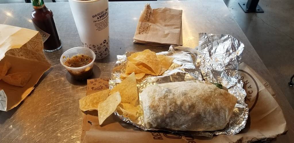Chipotle Mexican Grill | restaurant | 1519 W Rosedale St, Fort Worth, TX 76104, USA | 8178857465 OR +1 817-885-7465