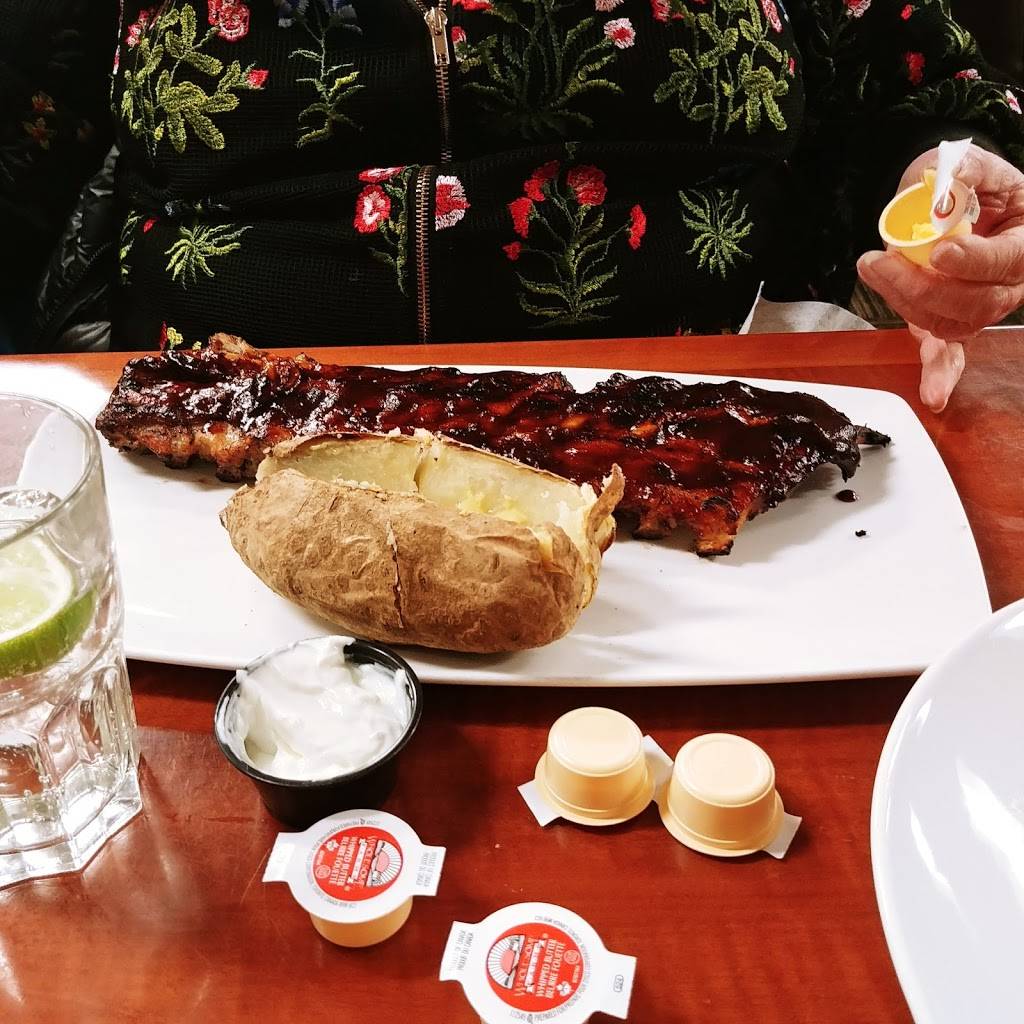 Elements Casino Grand River | restaurant | 7445 Wellington County Rd 21, Elora, ON N0B 1S0, Canada | 5198462022 OR +1 519-846-2022