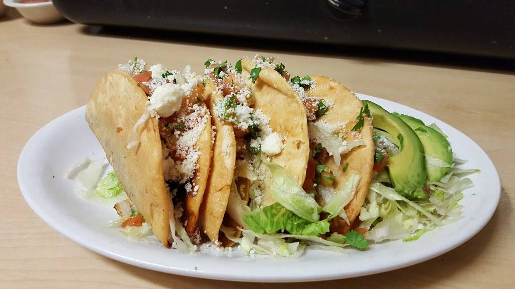 Taqueria El Huarache | restaurant | 9448 Silverdale Way NW, Silverdale, WA 98383, USA | 3603088226 OR +1 360-308-8226
