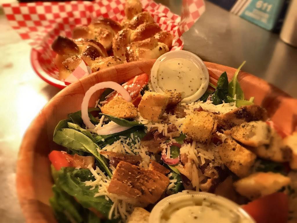 DJs Pizzeria | restaurant | 2139 N Union St, Spencerport, NY 14559, USA | 5853521199 OR +1 585-352-1199