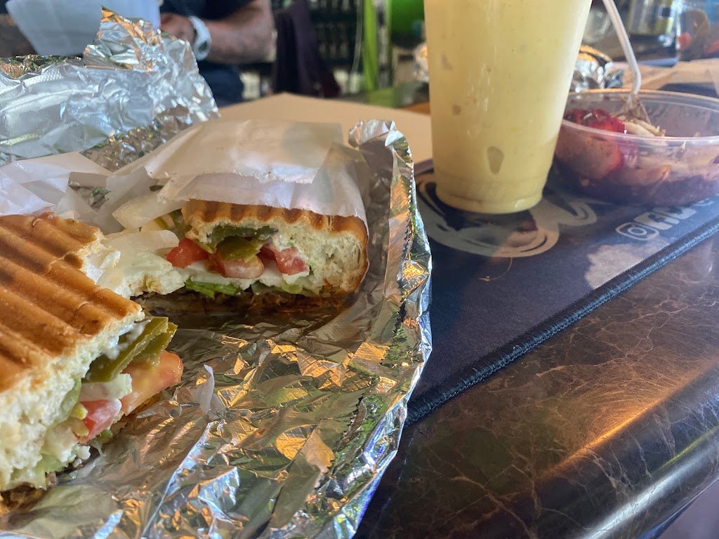 Fresco juice bar | restaurant | 417 Port Hueneme Rd, Port Hueneme, CA 93041, USA | 8052465834 OR +1 805-246-5834