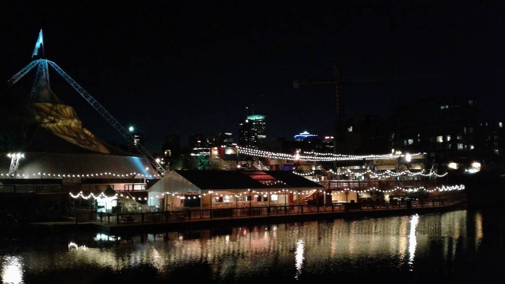 Café America | restaurant | 20 Rue des Seigneurs, Montréal, QC H3K 3K3, Canada | 5149379983 OR +1 514-937-9983