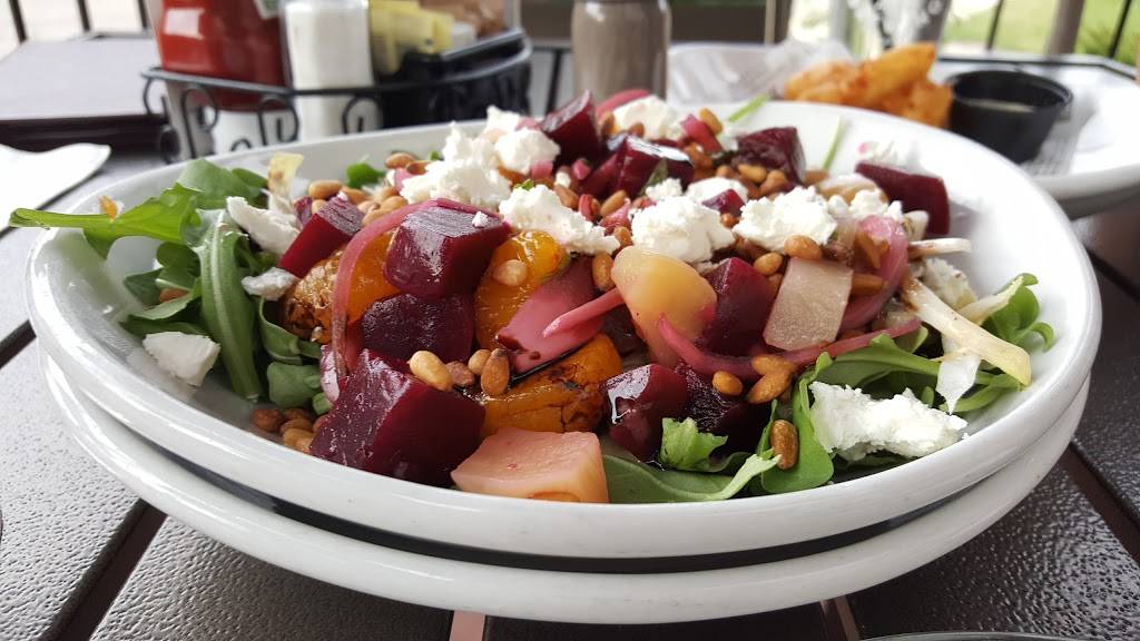 Great Dane Pub & Brewing Co. - Hilldale | restaurant | 357 Price Pl, Madison, WI 53705, USA | 6086619400 OR +1 608-661-9400