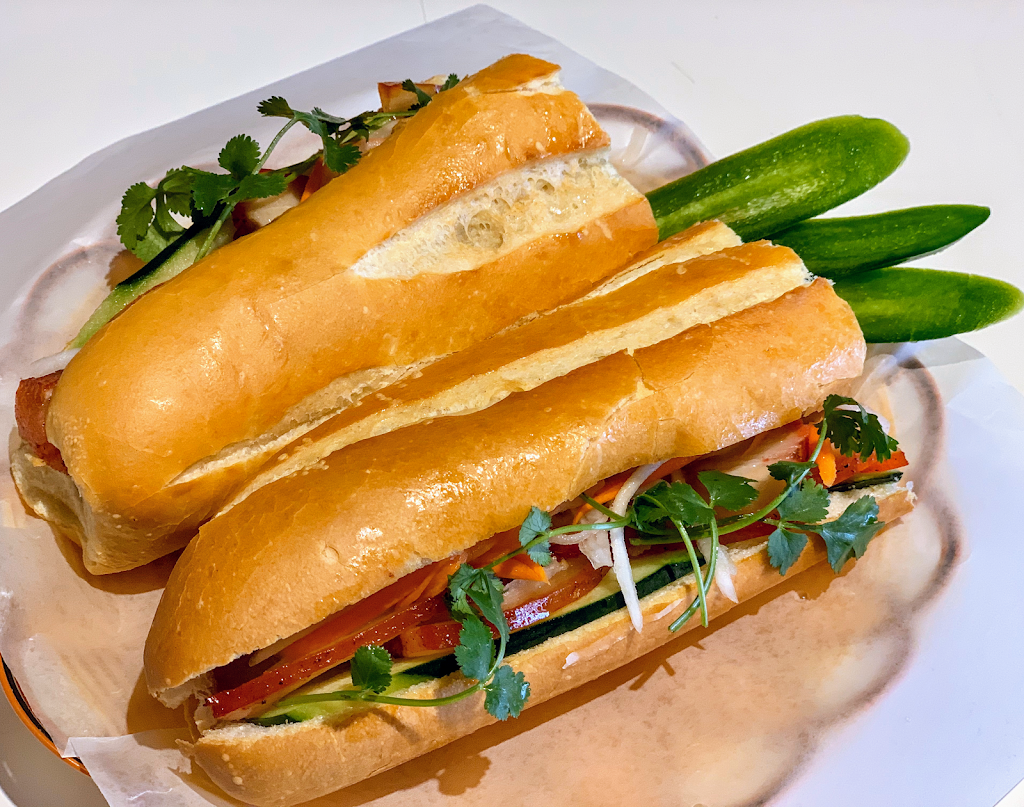 Hello Banh Mi | restaurant | 35501 21st Ave SW, Federal Way, WA 98023, USA | 2535177566 OR +1 253-517-7566