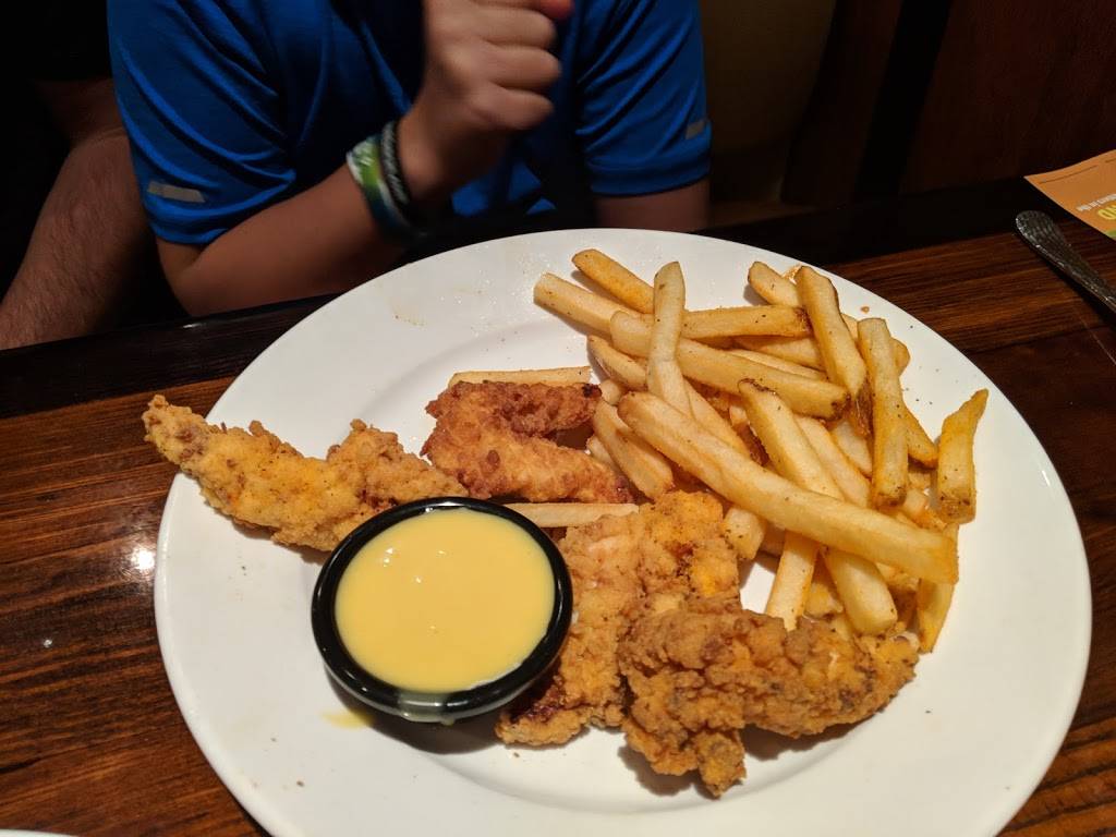 LongHorn Steakhouse | meal takeaway | 2255 Cross Pointe Dr, Rock Hill, SC 29730, USA | 8039806255 OR +1 803-980-6255