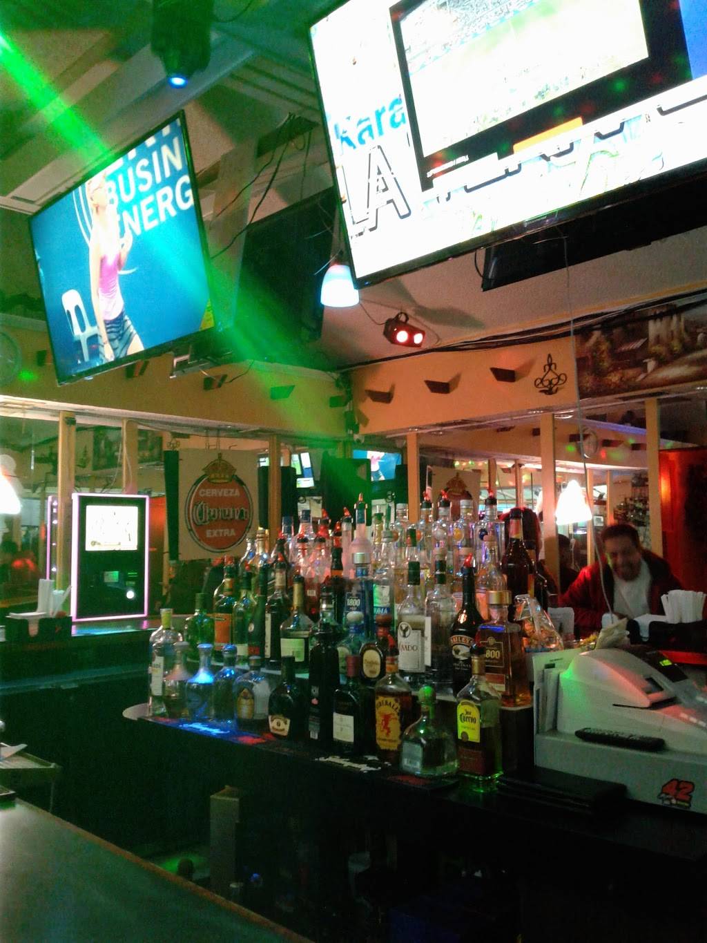 La Terraza | night club | 1001 S Clinton Ave, Trenton, NJ 08611, USA | 6095713326 OR +1 609-571-3326