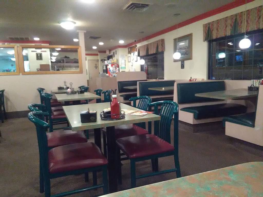 Eddys Family Dining | restaurant | 30149 Ford Rd, Garden City, MI 48135, USA | 7344229100 OR +1 734-422-9100