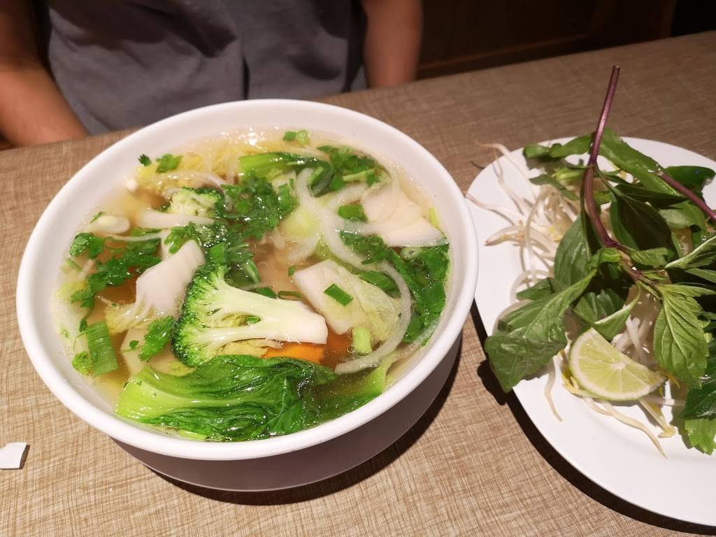 PHO 24 | restaurant | 6050 Roswell Rd NE #100, Sandy Springs, GA 30328, USA | 6789499526 OR +1 678-949-9526