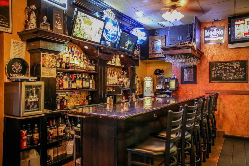 Las Casuelas Mexican Restaurant & Bar | restaurant | 107 E Main St, Ripon, CA 95366, USA | 2095994003 OR +1 209-599-4003