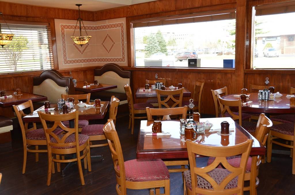 Beloit Family Restaurant | restaurant | 2780 Prairie Ave, Beloit, WI 53511, USA | 6083638555 OR +1 608-363-8555