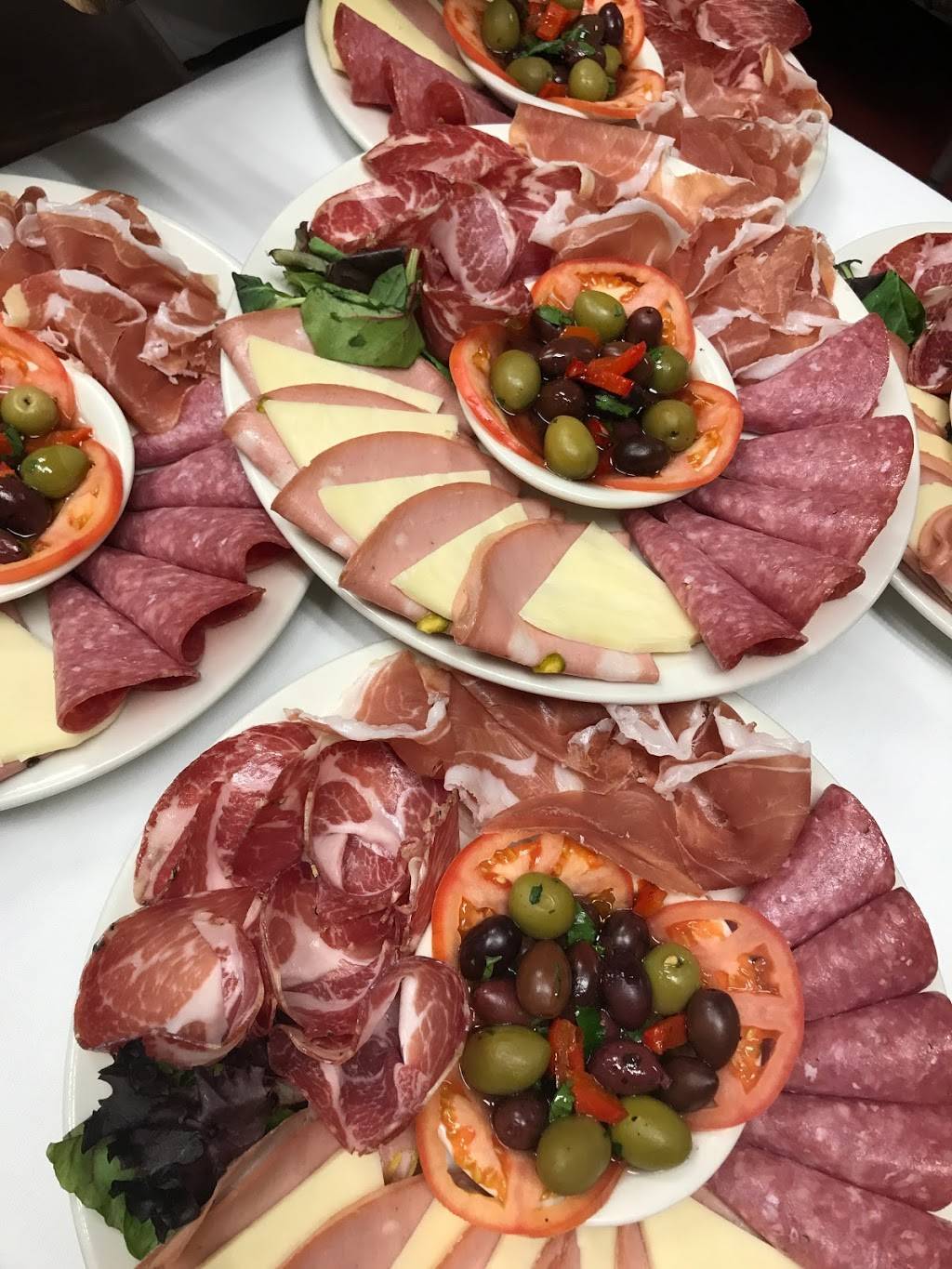 Prato Trattoria | restaurant | 1892 US-6, Carmel Hamlet, NY 10512, USA | 8452256914 OR +1 845-225-6914