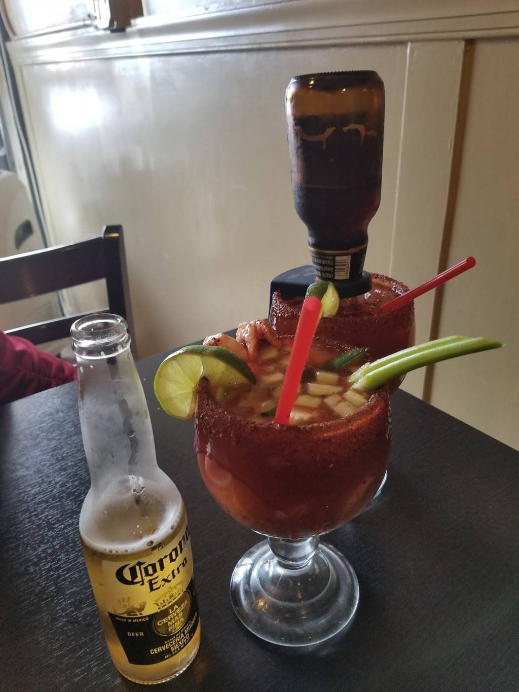 Cielito Lindo | restaurant | 7453 Laurel Canyon Blvd, North Hollywood, CA 91605, USA | 8182553516 OR +1 818-255-3516