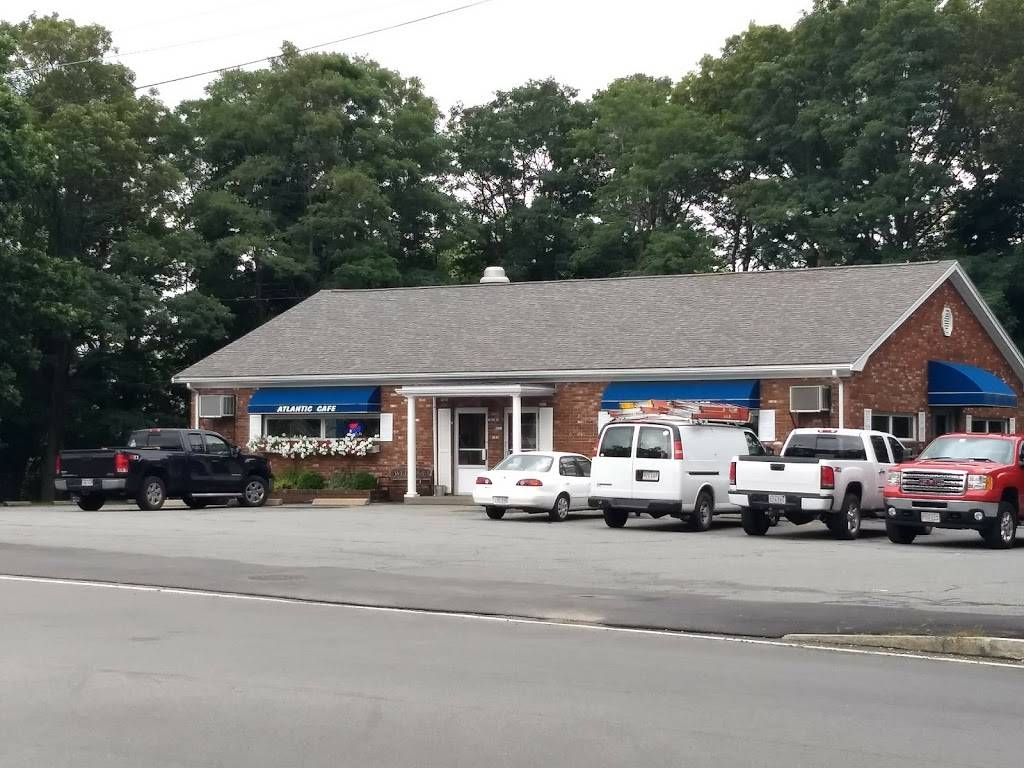Atlantic Cafe | restaurant | 10 Plain St, Taunton, MA 02780, USA | 5088245144 OR +1 508-824-5144