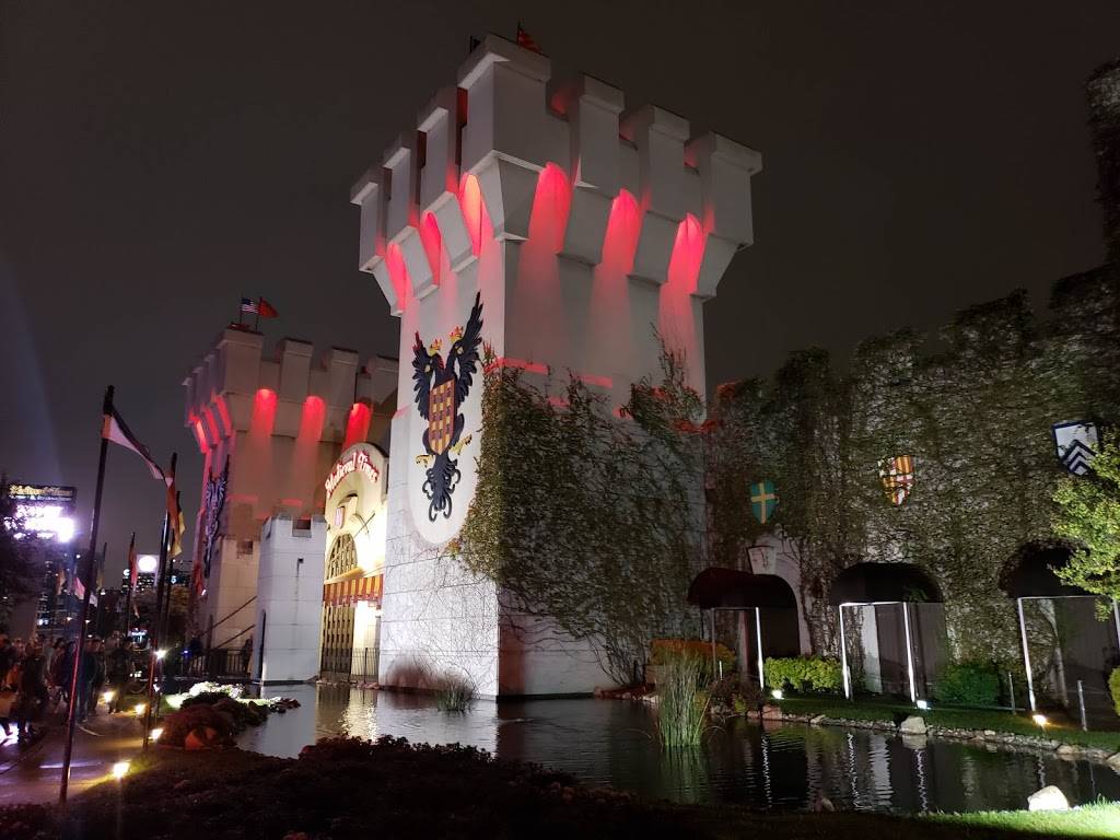 Medieval Times Dinner & Tournament | restaurant | 2021 N Stemmons Fwy, Dallas, TX 75207, USA | 2147611801 OR +1 214-761-1801