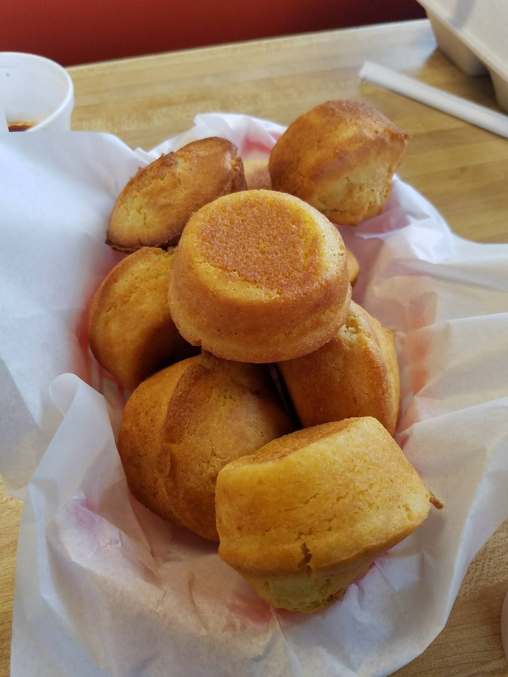 Sweet Georgia Brown | restaurant | 2840 Ledbetter Dr, Dallas, TX 75241, USA | 2143752020 OR +1 214-375-2020