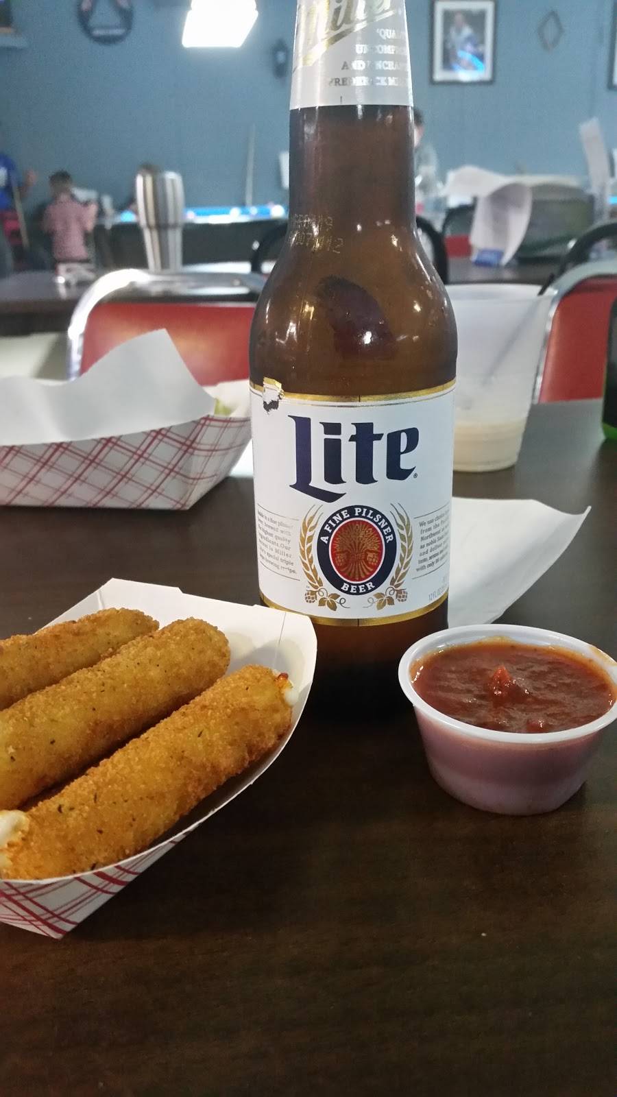 Sullys Billiards Bar & Grill | restaurant | 318 Scott St, Metropolis, IL 62960, USA | 6185242991 OR +1 618-524-2991