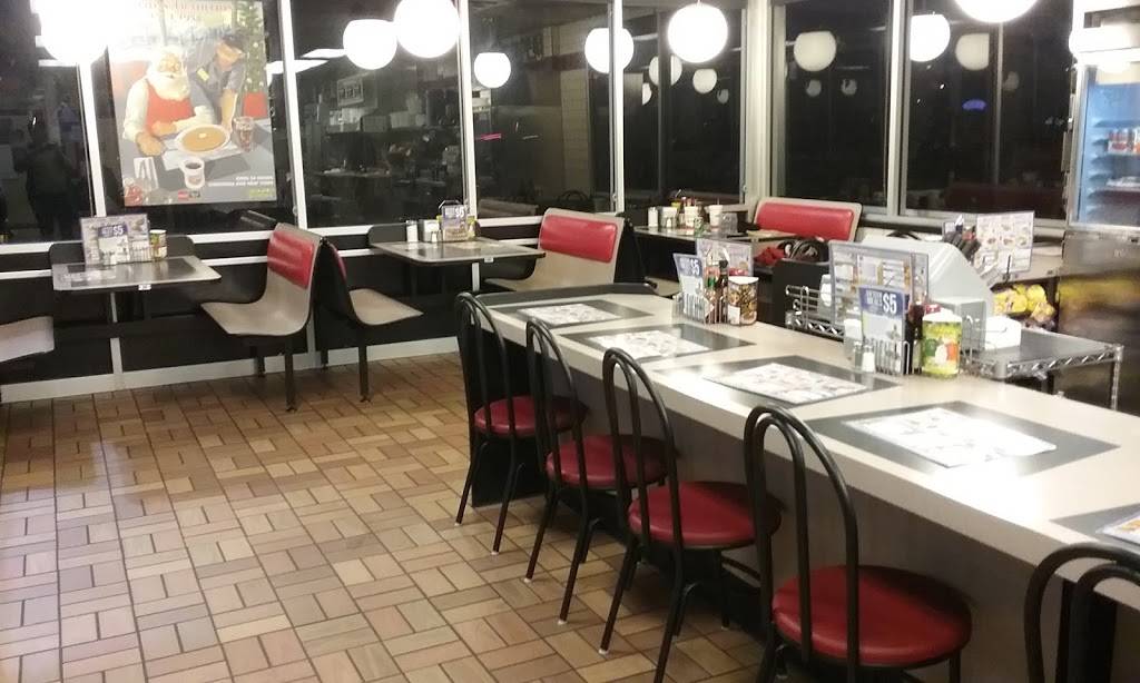 Waffle House | meal takeaway | 1690 E US-501, Conway, SC 29526, USA | 8433472959 OR +1 843-347-2959