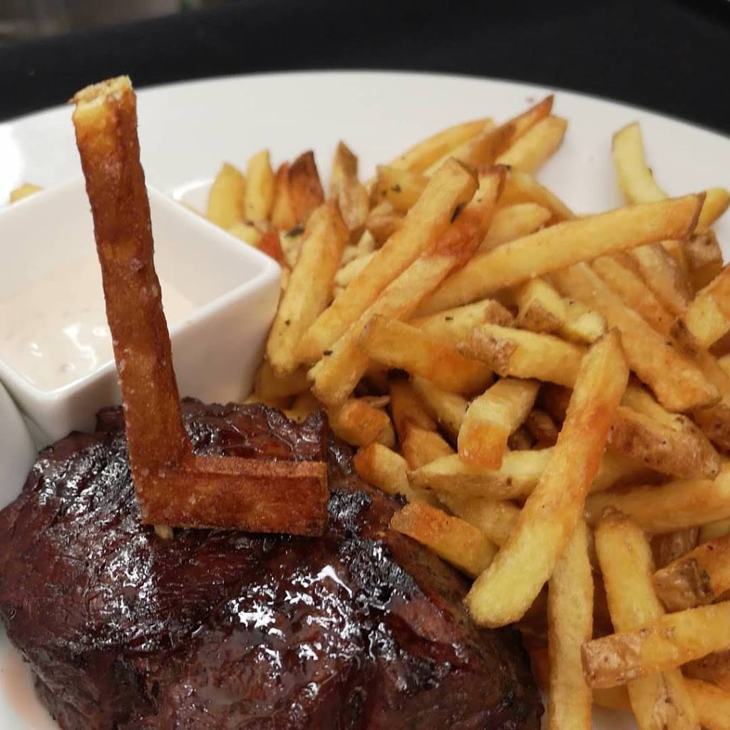 Bistecca Italian Steakhouse | restaurant | 765 Queen St, Kincardine, ON N2Z 2Y2, Canada | 5193962333 OR +1 519-396-2333