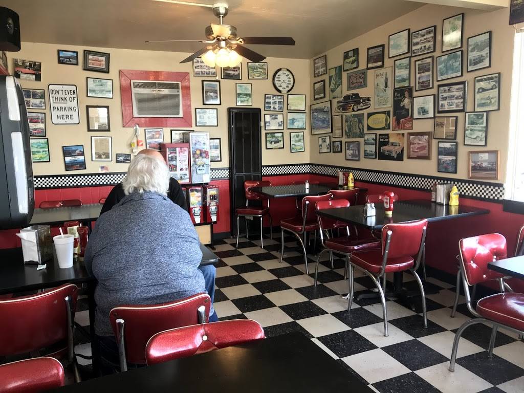 Burgerlicious | restaurant | 12, 650 CA-12, Rio Vista, CA 94571, USA | 7073742020 OR +1 707-374-2020