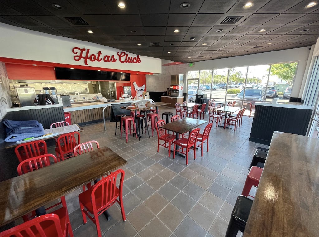 Clydes Hot Chicken | restaurant | 1804 N Tustin Ave, Santa Ana, CA 92705, USA | 7144862212 OR +1 714-486-2212