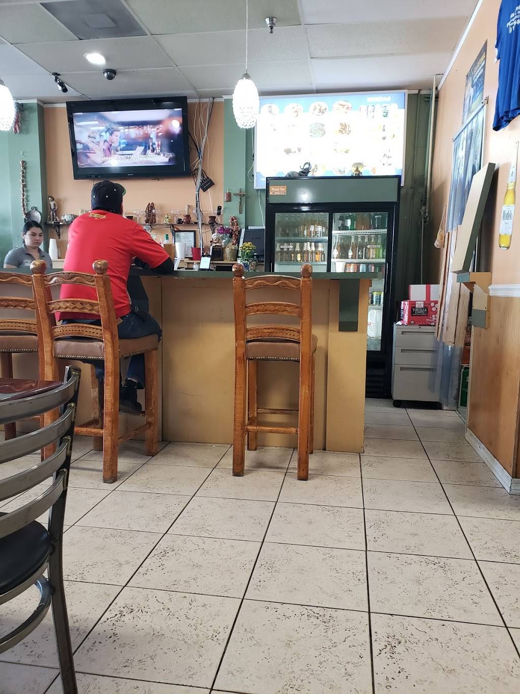 Parrillada Salvadoreña | restaurant | 6266 S Congress Ave #14, Lake Worth, FL 33462, USA | 5619656404 OR +1 561-965-6404