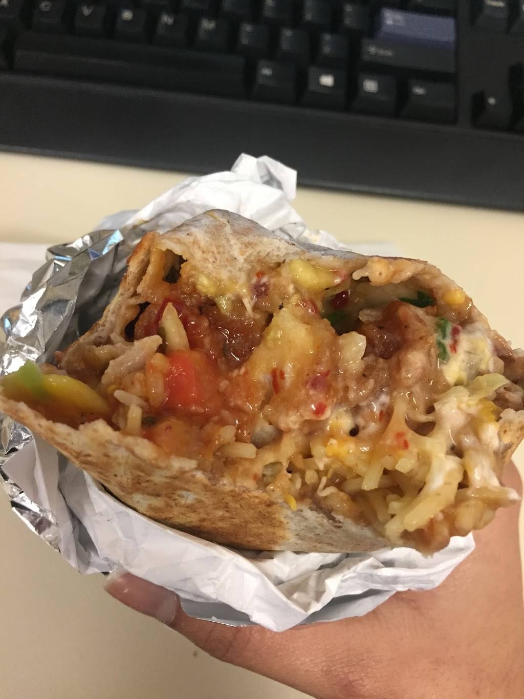 Fat Bastard Buritos Co | restaurant | 1403 King St E, Courtice, ON L1E 2J6, Canada | 9052405400 OR +1 905-240-5400