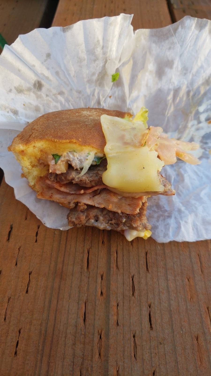 Gorilla Grill | restaurant | 7107 NE Vancouver Mall Dr # A, Vancouver, WA 98661, USA | 3608923866 OR +1 360-892-3866