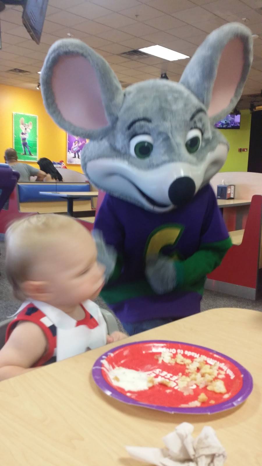 Chuck E. Cheeses | restaurant | 341 N Interstate 35, Denton, TX 76205, USA | 9405916670 OR +1 940-591-6670
