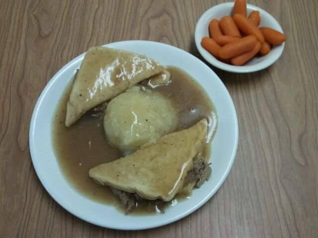 The Lapel Bulldog | restaurant | 701 Main St, Lapel, IN 46051, USA | 7655343746 OR +1 765-534-3746