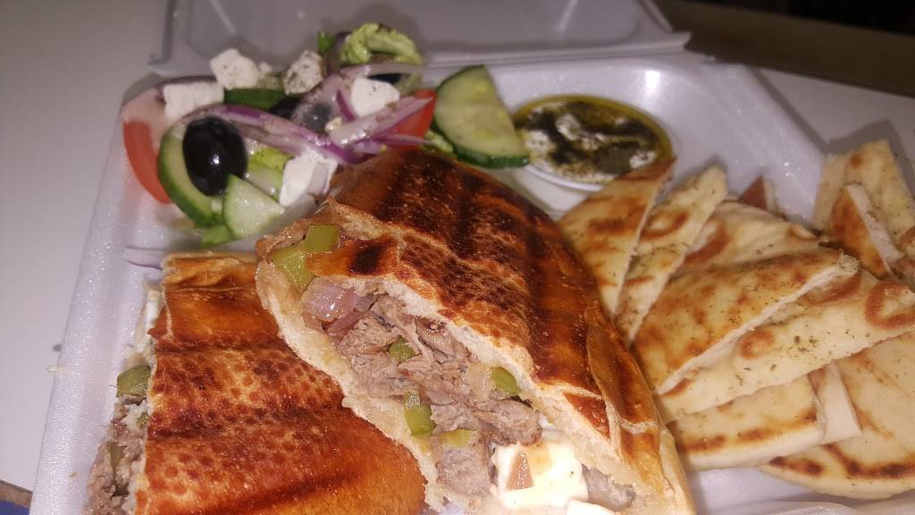 Greek Plus | restaurant | 4600 W Kellogg Dr, Wichita, KS 67209, USA | 3169437222 OR +1 316-943-7222