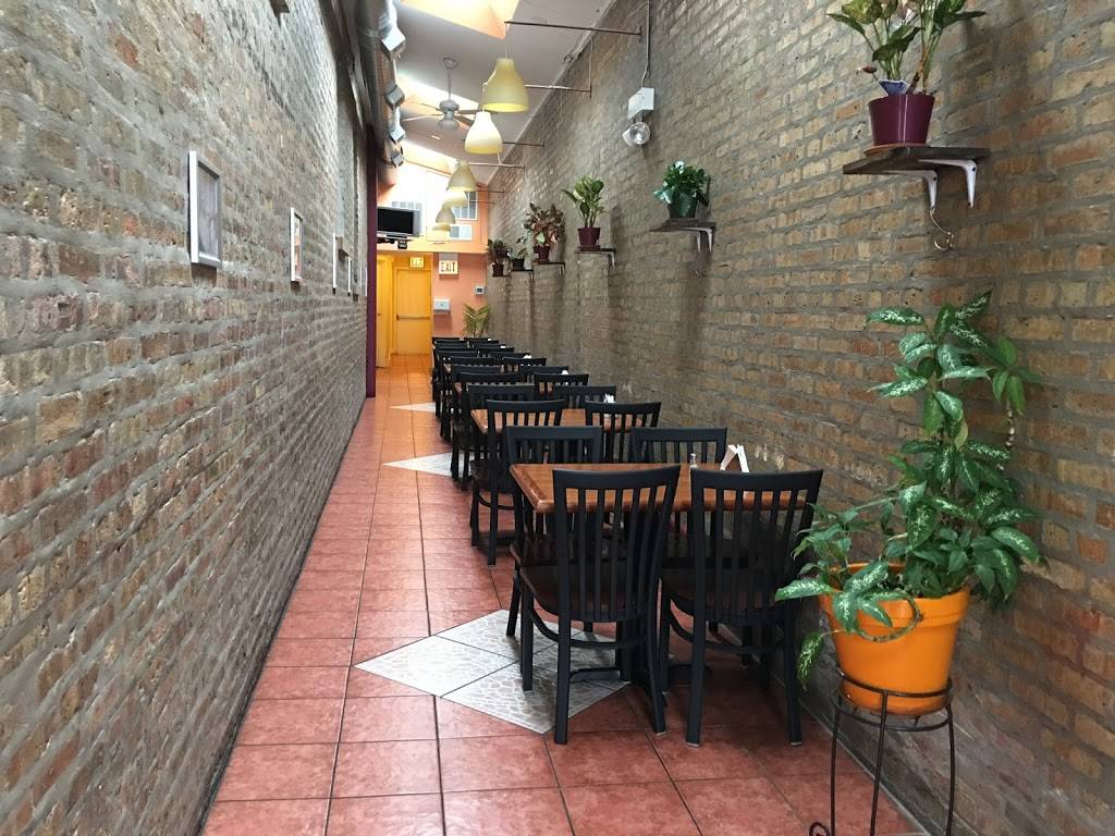 La Chilangueada | restaurant | 5131 W Fullerton Ave, Chicago, IL 60639, USA | 7732376638 OR +1 773-237-6638