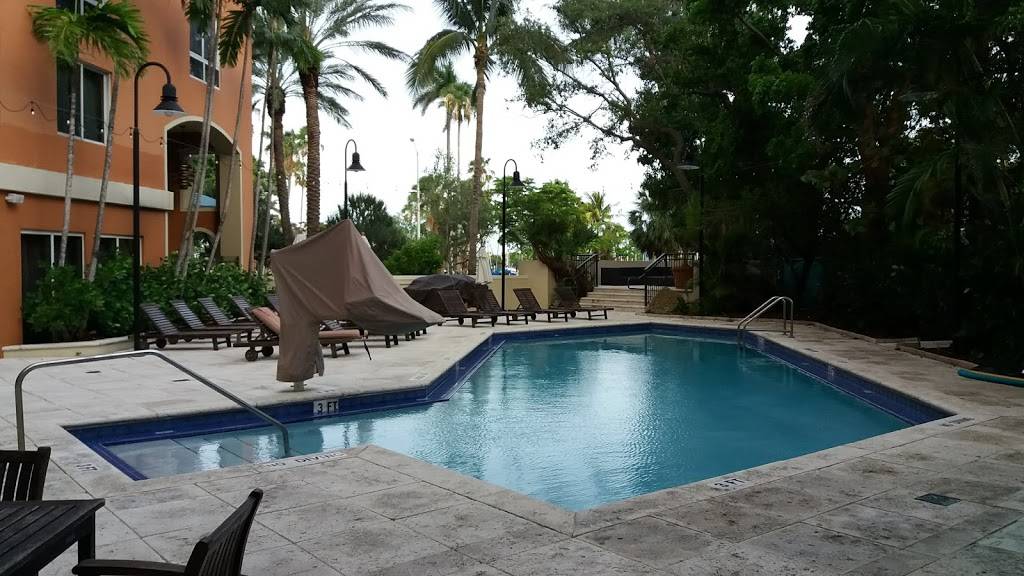 The Mutiny Hotel | restaurant | 2951 S Bayshore Dr, Miami, FL 33133, USA | 3054412100 OR +1 305-441-2100