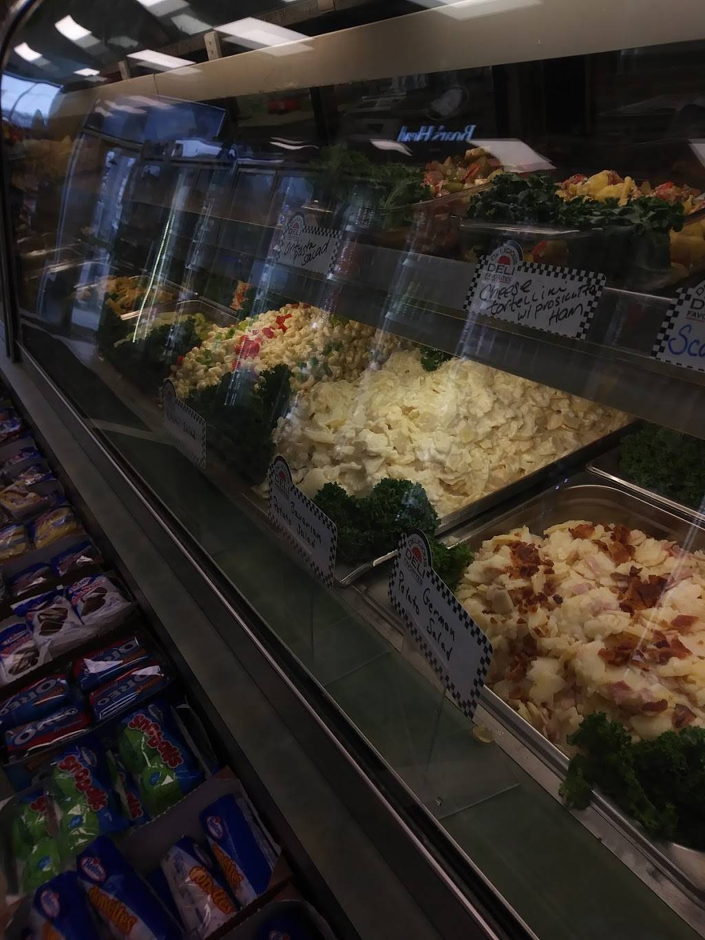 Brancards Delicatessen | restaurant | 80 Rockaway Ave, Valley Stream, NY 11580, USA | 5168256697 OR +1 516-825-6697