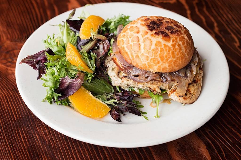 Social Kitchen & Brewery | restaurant | 1326 9th Ave, San Francisco, CA 94122, USA | 4156810330 OR +1 415-681-0330