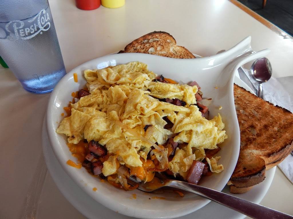 Garden of Eatin | restaurant | 19847 E Gale Ave, Galesville, WI 54630, USA | 6085824366 OR +1 608-582-4366