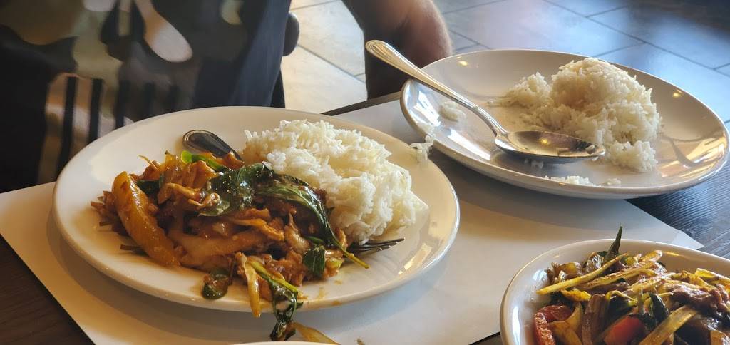 Shwe Myanmar Burmese Cuisine | restaurant | 1106 E Stanley Blvd, Livermore, CA 94550, USA | 9255835308 OR +1 925-583-5308