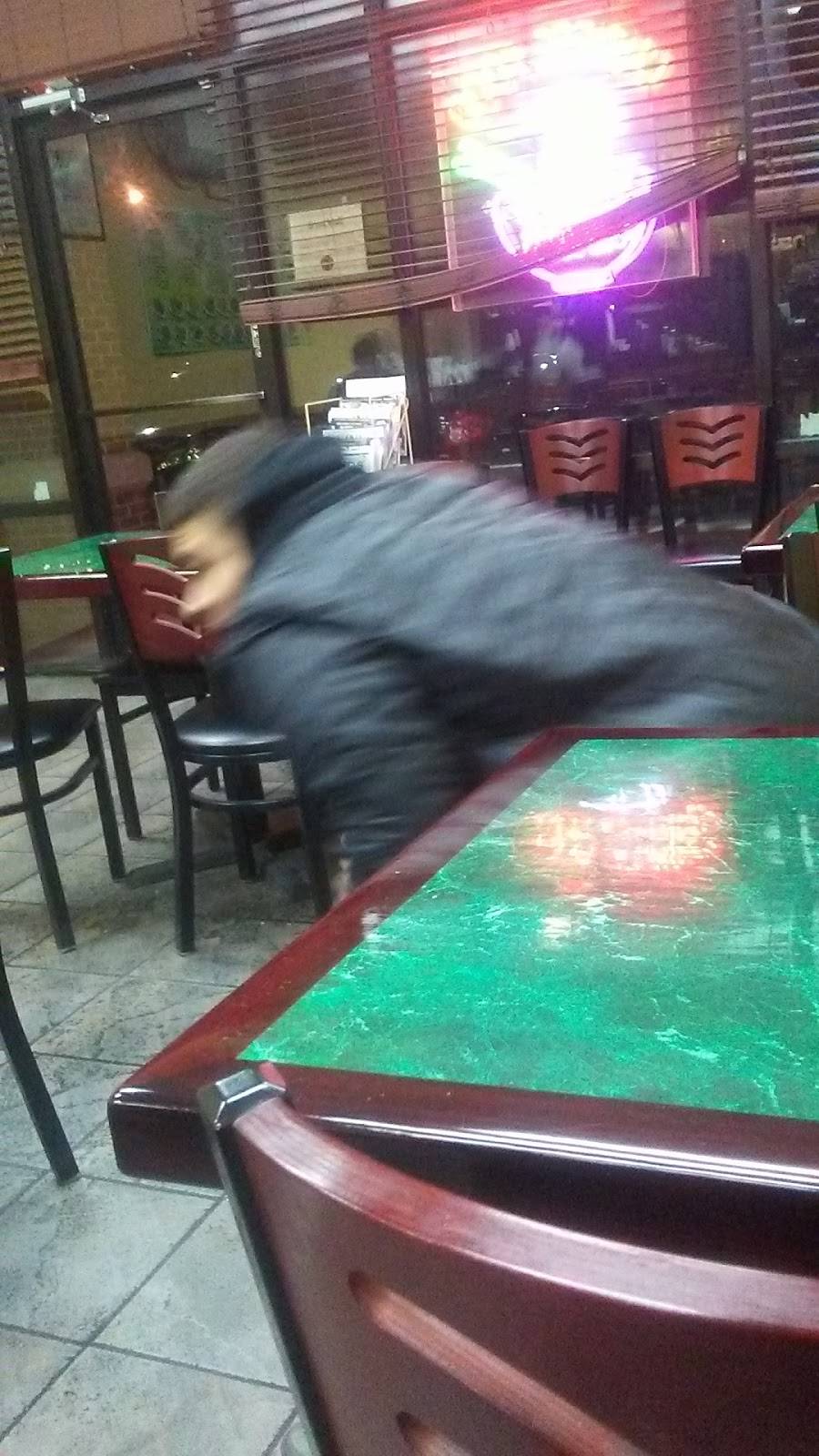 Great Wall Chinese Restaurant | meal takeaway | 410 N Hillside St, Wichita, KS 67214, USA | 3166880881 OR +1 316-688-0881