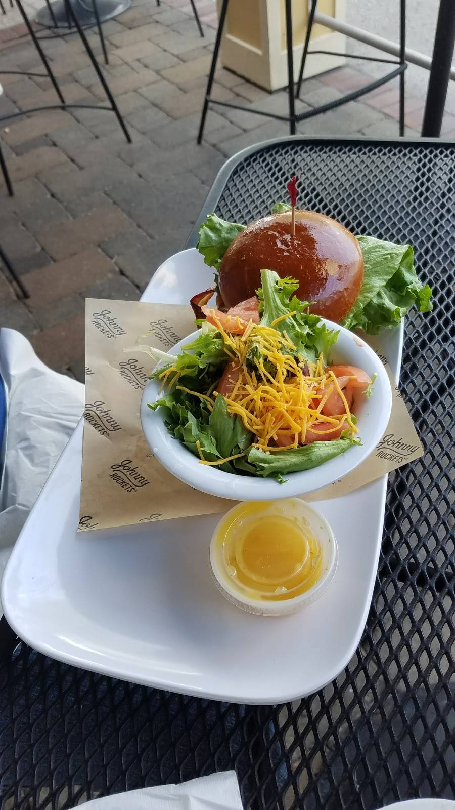 Johnny Rockets | restaurant | 976 Old Mill Run, The Villages, FL 32162, USA | 3522590051 OR +1 352-259-0051