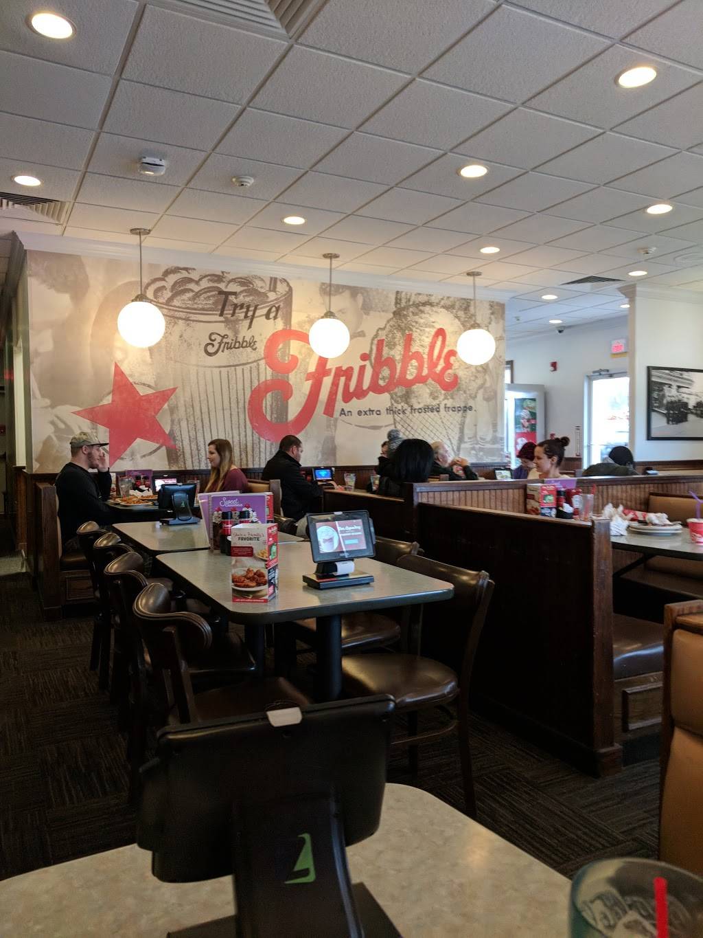 Friendlys | restaurant | 697 Southbridge St, Auburn, MA 01501, USA | 5088323102 OR +1 508-832-3102
